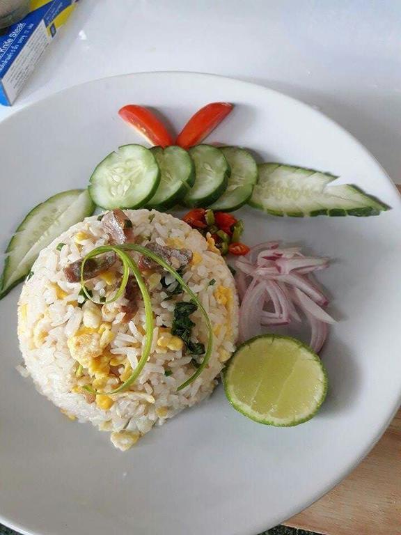Lop Buri Baan Suan Geb Tawan酒店 外观 照片