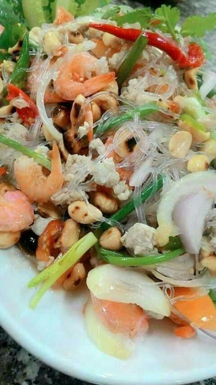 Lop Buri Baan Suan Geb Tawan酒店 外观 照片
